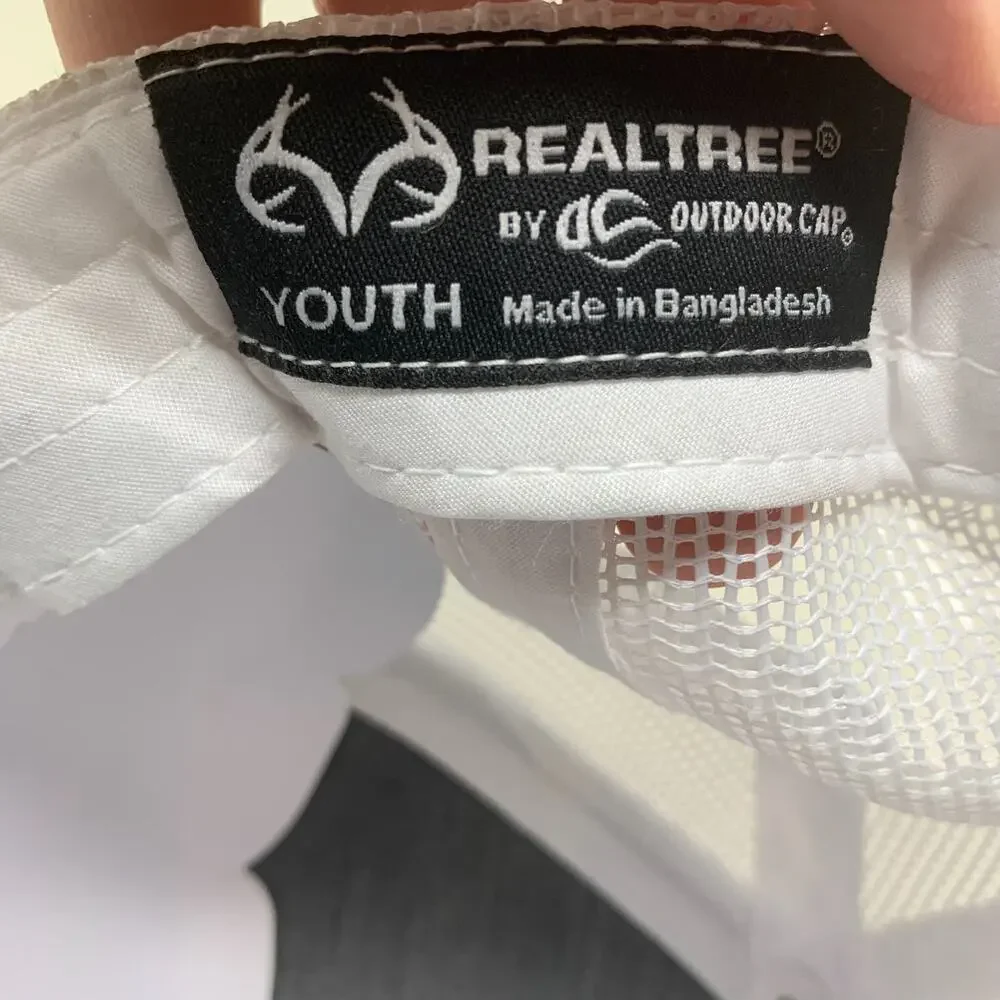 Vintage NEW Realtree Mega Bite Shark Youth Mesh Trucker Snapback Hat NWOT